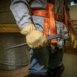 Famous Tool Store 3 Famous Tool Store -Famous Tool Store image 0329ca80 8635 45f4 8a45 05c77c49105f