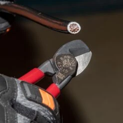 Klein 63215 High-Leverage Compact Cable Cutter -Famous Tool Store image 06aabedd 153d 4bdc 8d45 a9ce0c66448c