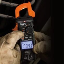 Klein CL800 Digital Clamp Meter -Famous Tool Store image 1b074dba c4d2 4d7d a50a 06321f32b1ec