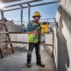 DeWalt D25333K 1-1/8" SDS Plus Rotary Hammer Kit -Famous Tool Store image 408fbbb3 da25 4a6d 8d63 f9ff20dbb139