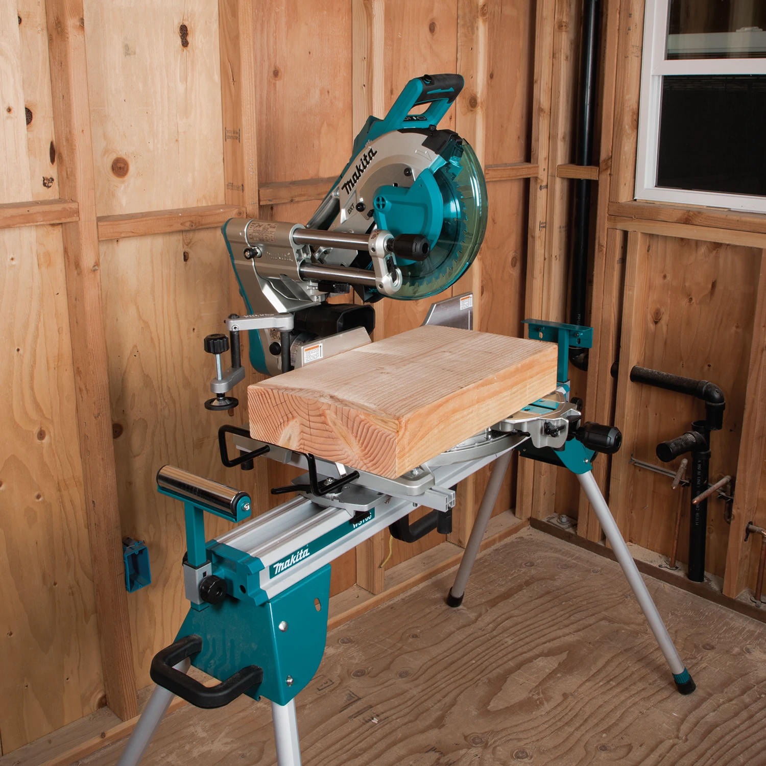 Makita XSL06Z 18V X2 (36V) LXT 10" Miter Saw (Tool Only) 3 Makita XSL06Z 18V X2 (36V) LXT 10" Miter Saw (Tool Only) - Image 3