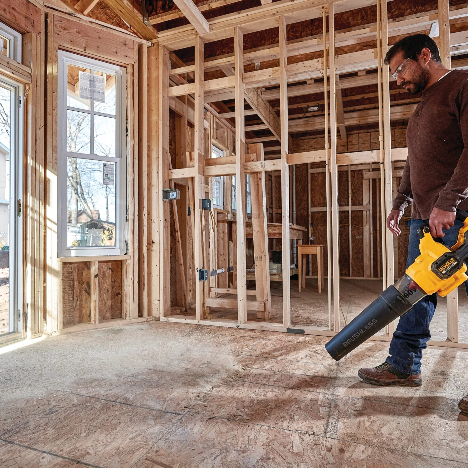 DeWalt DCBL772X1 60V MAX FLEXVOLT Cordless Handheld Axial Blower 3 DeWalt DCBL772X1 60V MAX FLEXVOLT Cordless Handheld Axial Blower - Image 3