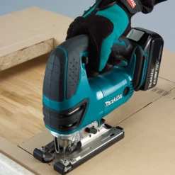 Makita XVJ03 LXT 18 Volt Cordless Jig Saw Kit -Famous Tool Store image 7d44c26f 45b0 4c6b b8cc 1ab275b38a1a