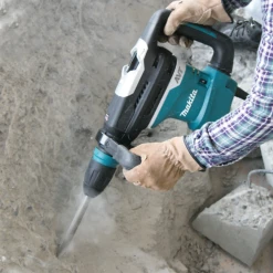 Makita HR4013C 1-9/16" SDS-Max Rotary Hammer Kit -Famous Tool Store image 92a2736c c538 4bdc b37e e15c7f86f55a