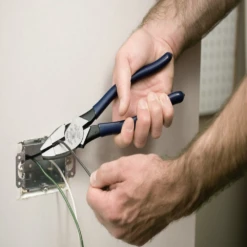 Klein D213-9NE New England Nose 9" Lineman's Pliers 11 Klein D213-9NE New England Nose 9" Lineman's Pliers -Famous Tool Store image d948ee11 192d 45f2 a0a4 8329e81f1eee